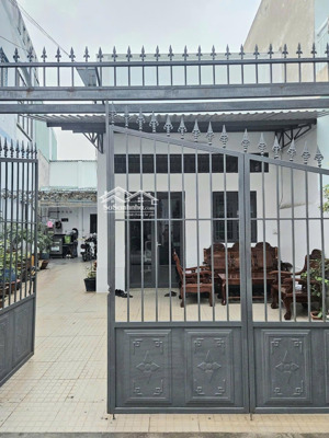 siêu phẩm dòng tiền: đất nở hậu 10m - quy hoạch xây 1 hầm 5 lầu - sát 4 trường đại học