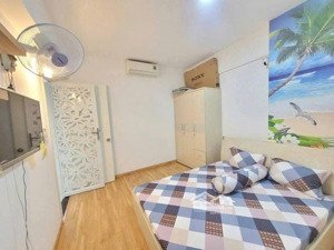 chung cư phan văn hớn, q12, 65m2, 2p ngủ, nhà trống, 6 triệu