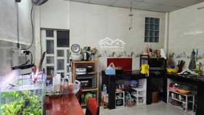 8,3 tỷ 2 tầng hùng vương p4 q5, 51,6m2, 3pn, shr hiện hữu hoàn công đủ, cách hẻm xe hơi 10m