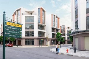 cắt lỗ gấp xẻ khe phố biển pb11-26, 119m² giá 16,267 tỷ hoàn thiện 5 tầng, gần vịnh biển, hướng đn