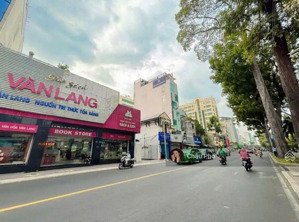 bán nhà mặt tiền bùi thị xuân, phường bến thành, quận 1 - dt 30x30m - cn 840m2 - giá 450 tỷ tl