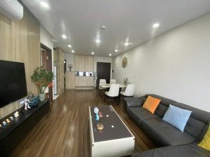 cho thuê căn hộ 2pn đủ đồ tại quan nhân giá chỉ 12,5 tr/ tháng