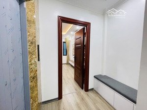 bán nhà tựu phúc, gần quận ủy băc từ liêm - thang máy - 5 tầng 35m2 - chỉ 7.7 tỷ