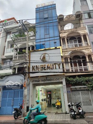 tòa nhà mặt tiền nguyễn văn thương cạnh quận 1 dưới 30 tỷ