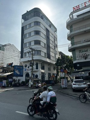 cho thuê mặt bằng, căn góc đường số 4 (nguyễn thị thập nối dài) cách vòng xoay trung sơn 150 mét