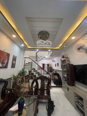 bán gấp nhà 4 tầng- đường trước nhà 4m - ngay siêu thị go nguyễn thị thập nhỉnh 4 tỏi