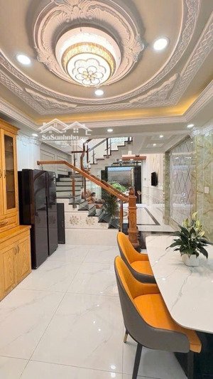 nhà 5 tầng full nội thất - trương thị hoa q12 - hẻm 8m - khu đồng bộ dân trí cao