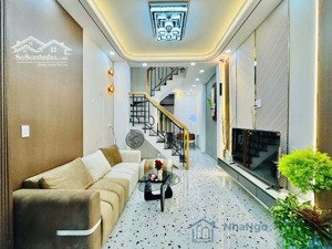 nhà đẹp hoàng hoa thám phú nhuận 34m2 4 tầng 5pn full nội thất 7 tỷ nhỉnh
