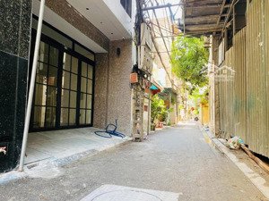 bán nhà đường phạm ngọc thạch, ngõ rộng, gần phố, siêu hiếm 6 tầng thang máy, 8 tỷ có thương lượng