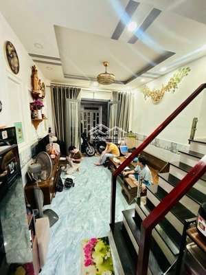 bán nhà đường đoàn văn bơ, 28m2, gần cầu camelt, quận 4, chỉ 3. x tỷ