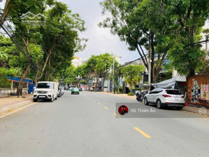 chốt gấp- chỉ ~152tr/m2 ! xem ngay lô đất 380m2 - 10x38m - mt ngay nguyễn văn hưởng, thảo điền q2