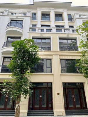 cắt lỗ sâu liền kề san hô vin 2 sh22-07, 48m² giá 7,986 tỷ - gần công viên, hướng đn
