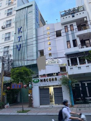 hạ 3 tỷ-siêu vị trí mt trần nhật duật, quận 1, dt 4.5x18m, hđt 120tr/ tháng giá 35 tỷ