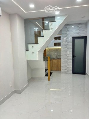 bình thạnh - xô viết nghệ tĩnh - 32m2 (4m x 8m) - căn góc 2 mặt thoáng - view landmark 81