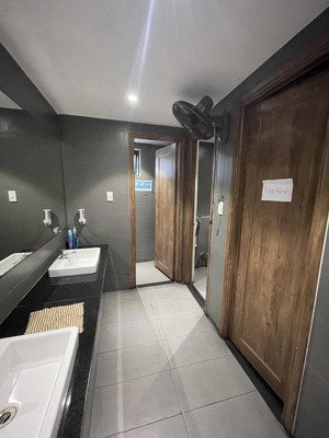 cho thuê mặt tiền đống đa hải châu ( sử dụng 1000m2 )