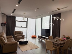 em trang bán căn góc 2x09 view hồ tây cc the nine, sổ đỏ lâu dài, tặng full nội thất mới 99%