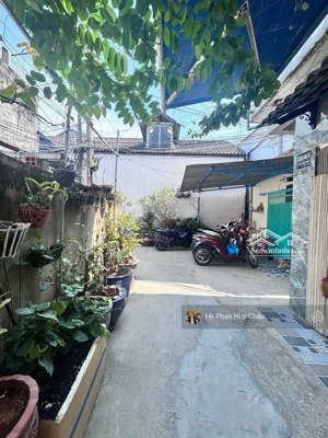 bán nhà mới tặng full nội thất 5x6 -2 tầng - 4 tỷ 290 - quận 7