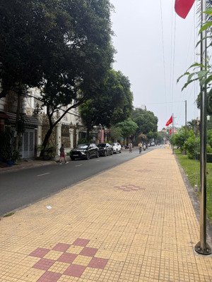 mặt tiền kd view công viên, khu sầm uất tân sơn nhì, nguyễn cửu đàm, trương vĩnh ký