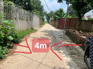 Bán lô 40m2 đất Kim Hoa - Mê Linh , vị trí Hoa Hậu . Oto đỗ cửa , giáp VD 4 thủ đô