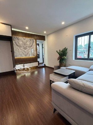 bán căn hộ tập thể phố hồng mai, q. hai bà trưng hà nội , lô góc thoáng sáng , 80m2, 3 ngủ