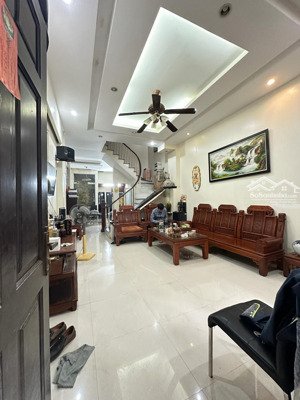 bán nhà võ chí công , q.tây hồ hà nội , ô tô vào nhà , mặt ngõ kinh doanh