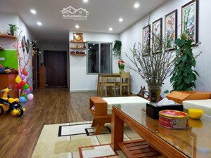 chính chủ bán căn hộ 3 ngủ lô góc 6,9ty tòa ct1a tp giao lưu, phạm văn đồng 