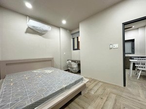 Cho Thuê Căn Hộ 1pn Tách Bếp Mới 100% | Gần Cầu Vượt Ba Tháng Hai Q10 , Chợ Bàn Cờ, Cho Nuôi Pet