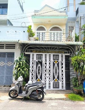 mặt tiền thích hợp vừa ở vừa kinh doanh gần tô ngọc vân 2 tầng 4x20 chỉ 7,5 tỷ