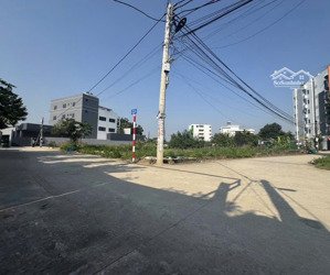 bán gấp lô 130m2 trung tâm xã xã hạ bằng chỉ 3.2 tỷ, sát vách công nghệ cao, đh fpt. đh quốc gia.