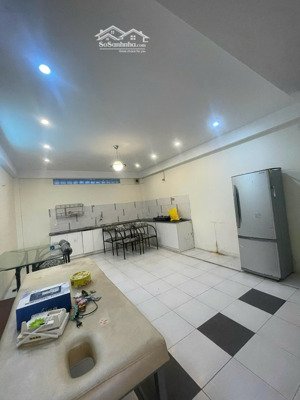 bán nhà 3 tầng sát biển mỹ khê, 90m2 cách hồ nghinh 100m cách biển 250m