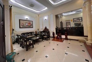 cho thuê nhà hẻm xe hơi nguyễn gia trí, bình thạnh.dt 8,7m x 21m, 4 tầng, 85tr/th