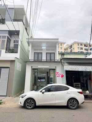 bán nhà 2 tầng mặt đường đường đồng nai trung tâm thành phố nha trang 44,5m2 full nội thất 5,2 tỷ