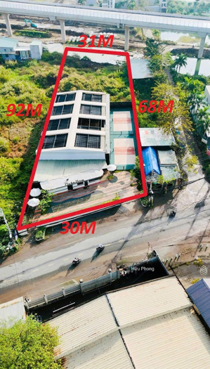 siêu phẩm mặt tiền nguyễn xiển - sau lưng vành đai 3 - cạnh vinhomes grand park - giá : 150 tỷ