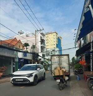 sầm uất mặt tiền trương văn thành đang cho thuê 10tr. chỉ 9.1 tỷ/92m2 đường 12m nhựa vị trí đẹp.