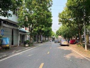 cần bán gấp mảnh đất thổ cư mặt đường ô tô tránh có vỉa hè tại trung tâm phường phúc lợi, long biên