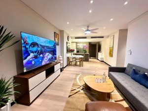 chính chủ cho thuê ch 3pn, 2wc, 138m2, full nội thất đẹp, giá thiện chí chỉ 22,5tr/ tháng. lh em