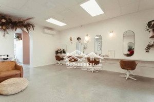 chính chủ cho thuê mặt phố kinh doanh ngã 4 phố huế vincom bà triệu