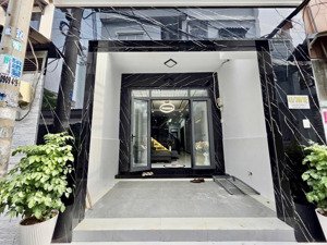 chính chủ bán nhà quận 7 liền kề phú mỹ hưng