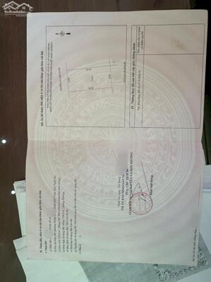 Chuẩn đất đầu tư xịn- Mặt đường Nguyễn Gia Thiều kéo dài QH 24m. - Thuộc khu đô thị Đồng Dâu - Diện tích: 128m2 rộng 8m - Hướng: Bắc - Giá: 4,x tỷ - vị trí đắc địa: quy hoạch vin, đường 36m thông ra Nguyễn sỹ sách , ...