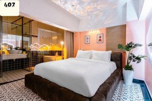 bán khách sạn đang kinh doanh ổn định - hẻm xe hơi sát mặt tiền phan văn trị - đối diện emart