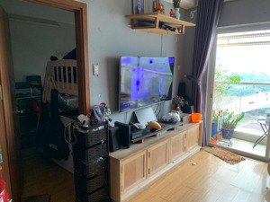 chung cư anh đào - 3.5 tỷ - 67m2 có ban công - 2pn, 2wc - tầng trung - căn góc view đẹp mát mẻ