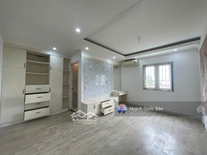 sống cao cấp giữa cộng đồng riviera cove & villa park - căn 3pn, 2wc, 162m2 - nhà mới sơn 100%