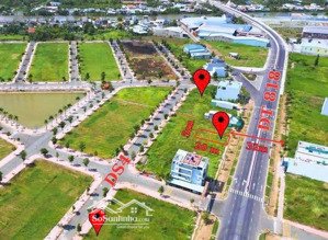 vợ chồng tôi cần bán gấp1 lô đất đẹp gần chợ thủ thừa , long an. gần trung tâm hành chính