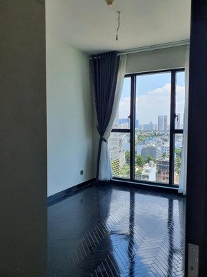 cực hiếm: căn hộ 3 phòng ngủ nội thất cơ bản cho thuê chỉ 28tr/tháng tại feliz en vista