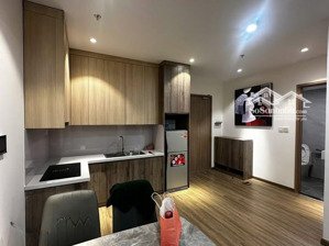 cho thuê căn hộ 2pn, 2wc tại tòa tháp thiên niên kỷ, 15 triệu, 75m2, săn quỹ 1-2n cơ bản full .