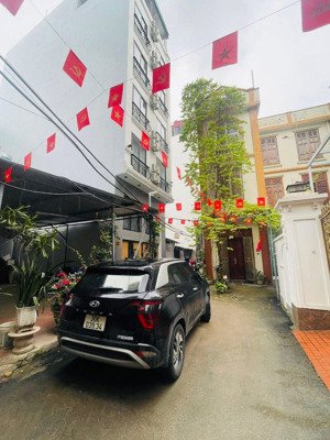 nhà đẹp mễ trì, cho thuê 65tr/ tháng, lô góc, ô tô qua nhà. 60m2 x7 tầng, chỉ 250tr/m2