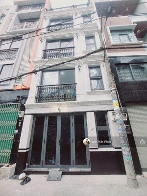 hẻm 8m xe tải- nhà ngay cv đặng thùy trâm- dt 85,3m- gần đh văn lang