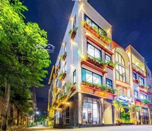 bán nhà 2 mặt tiền đường an thượng 24 - dt lớn - ngang hơn 10m - nhà 3 tầng mới , đã hòan công