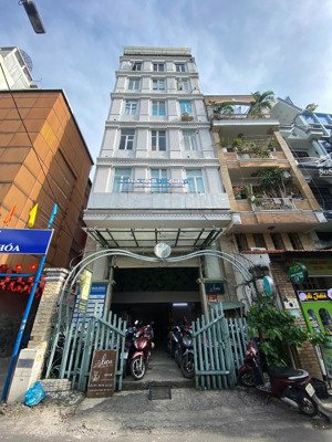 nhà mặt tiền đường đinh công tráng gần nguyễn trãi quận 1