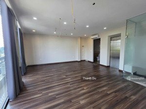 cho thuê nhà nguyên 7 tầng , thang máy mặt tiền rộng phố hồng tiến, long biên